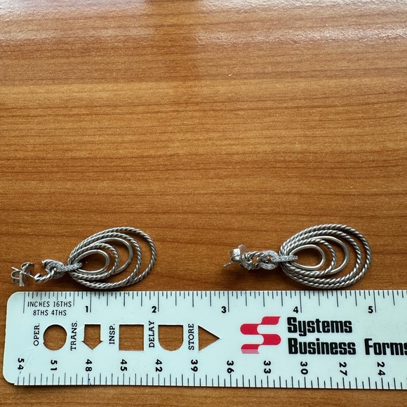 DY drop earrings - Picture 2 of 14